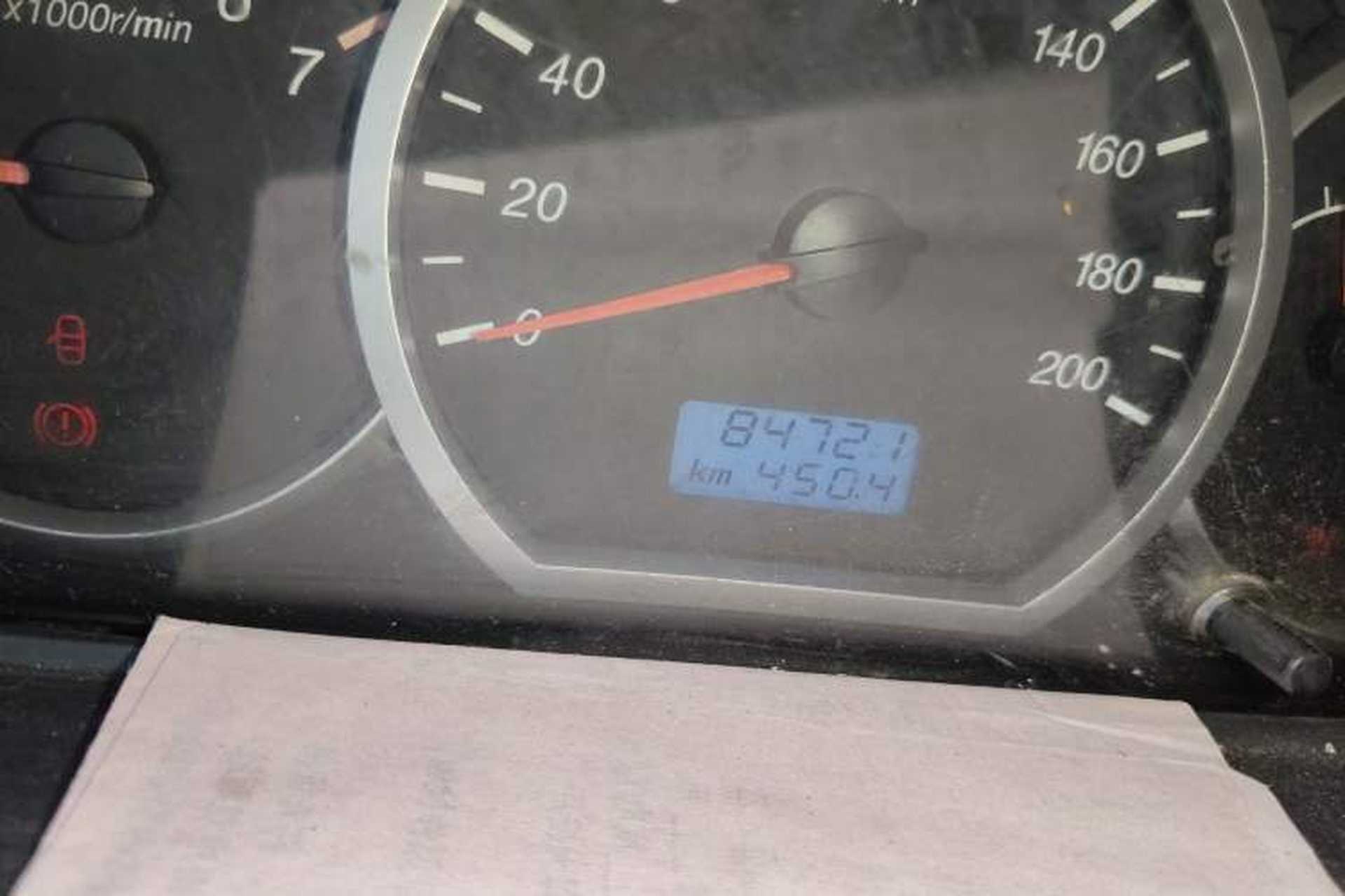Used Wuling Hongguang 2013 1.5L Standard Version Odometer Close Up