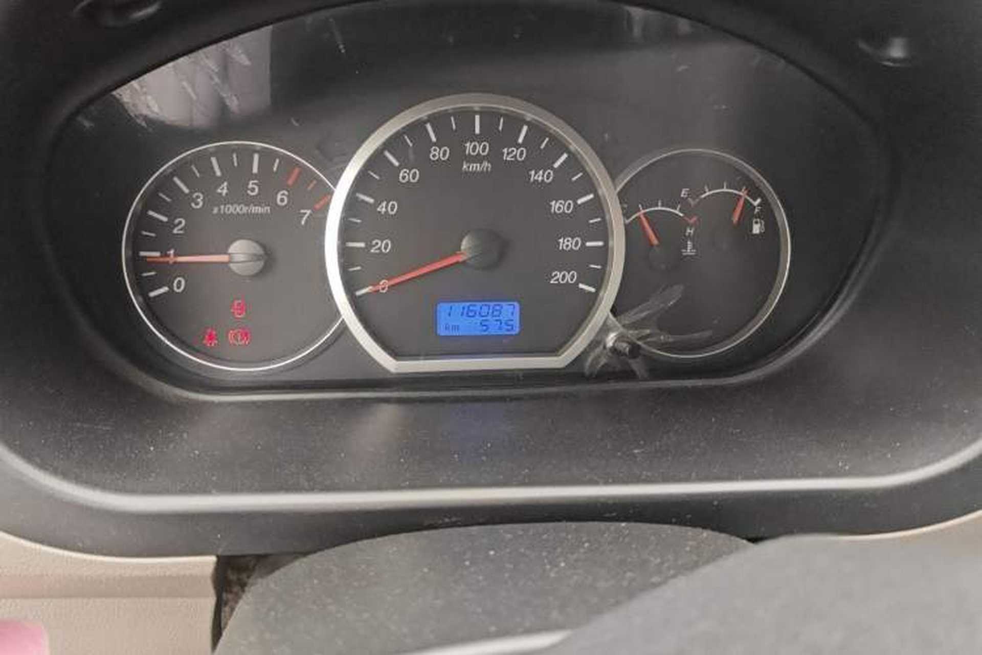 Used Wuling Hongguang 2013 1.5L Comfort Model Odometer Close Up