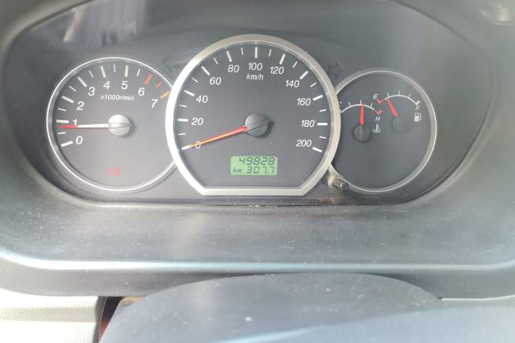 Used Wuling Hongguang 2013 1.5L Base Version Odometer Close Up
