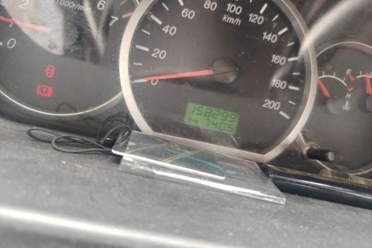 Used Wuling Hongguang 2013 1.5L Base Version Odometer Close Up