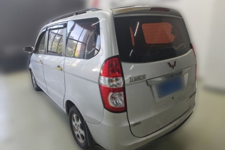 Used Wuling Hongguang 2013 1.5L Comfort Model Rear Left 45 Deg