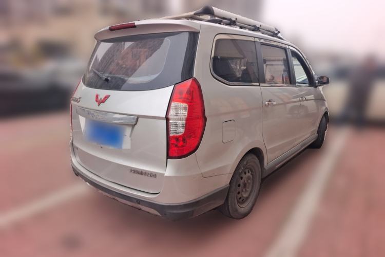 Used Wuling Hongguang 2013 1.5L Luxury Model Rear Right 45 Deg