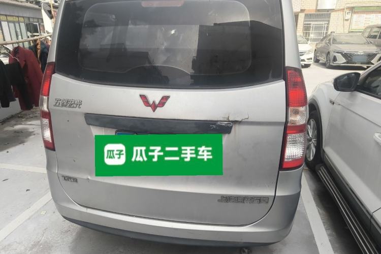 Used Wuling Hongguang 2013 1.5L Base Version Rear