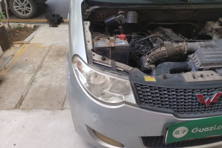 Used Wuling Hongguang 2013 1.5L Base Version Right Front Headlight