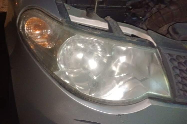 Used Wuling Hongguang 2013 1.5L Base Version Right Front Headlight