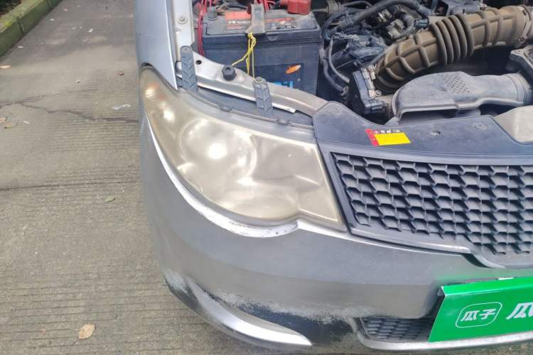 Used Wuling Hongguang 2013 1.5L Base Version Right Front Headlight
