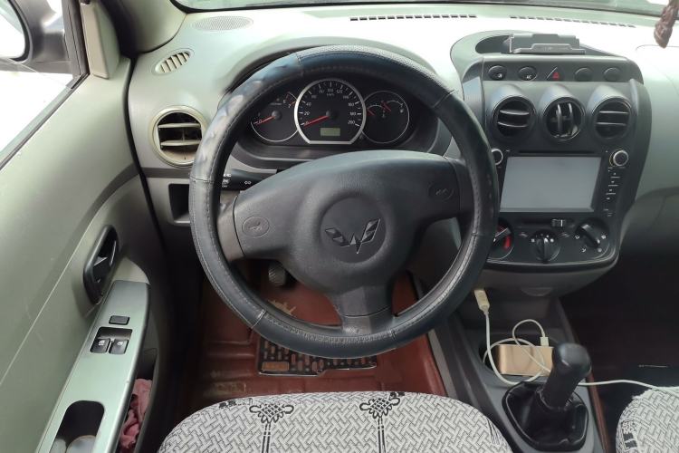 Used Wuling Hongguang 2013 1.5L Base Version Steering Wheel