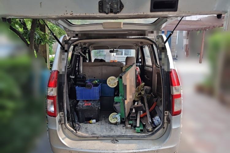 Used Wuling Hongguang 2013 1.5L Base Version Trunk