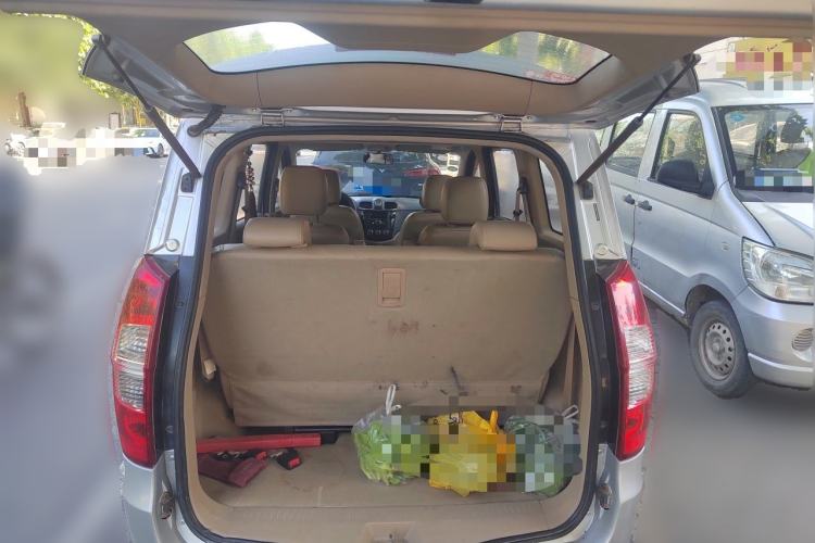 Used Wuling Hongguang 2013 1.5L S Comfort Model Trunk
