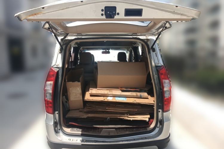 Used Wuling Hongguang 2013 1.5L S Comfort Model Trunk