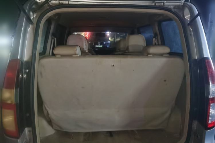 Used Wuling Hongguang 2013 1.5L Luxury Model Trunk