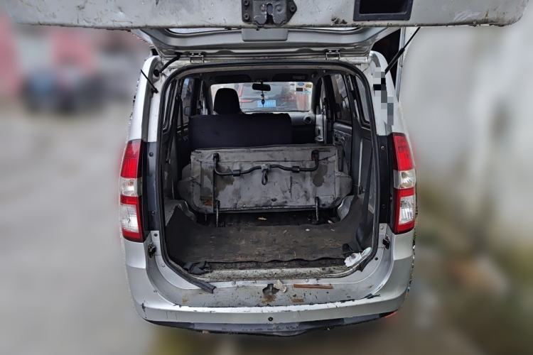 Used Wuling Hongguang 2013 1.5L Base Version Trunk