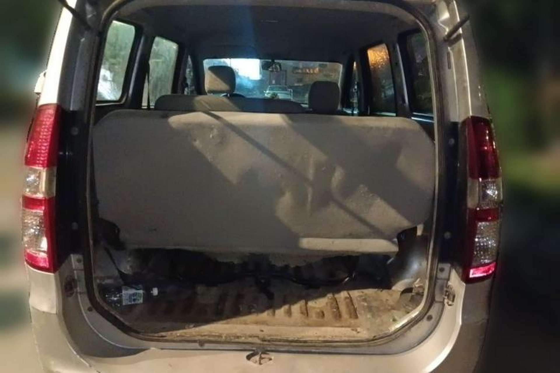 Used Wuling Hongguang 2013 1.5L Base Version Trunk