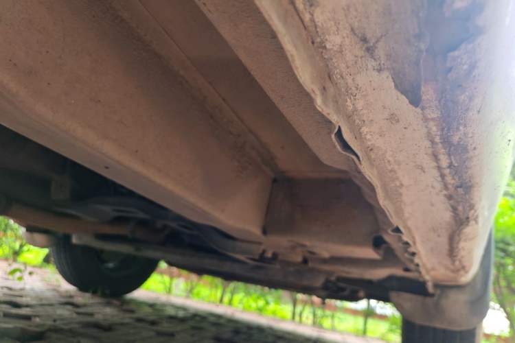 Used Wuling Hongguang 2013 1.5L Base Version Chassis Front Right