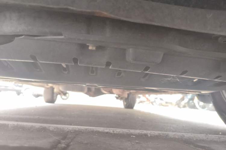 Used Wuling Hongguang 2013 1.5L Comfort Model Chassis Front