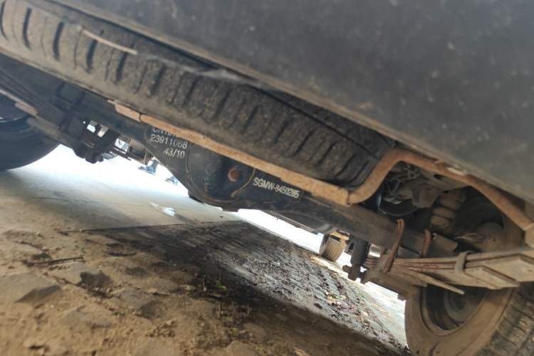 Used Wuling Hongguang 2013 1.5L Base Version Chassis Rear