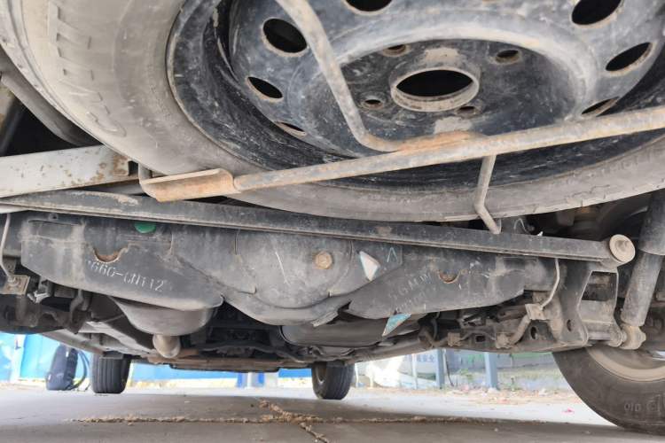 Used Wuling Hongguang 2013 1.5L S Comfort Model Chassis Rear