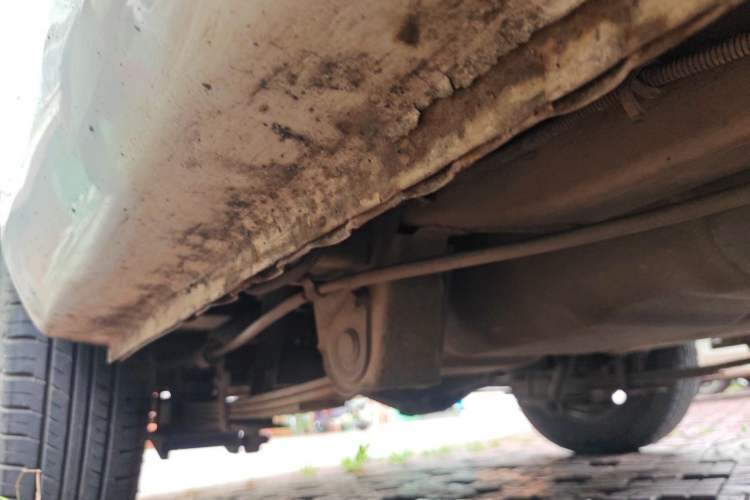 Used Wuling Hongguang 2013 1.5L Base Version Chassis Rear Right