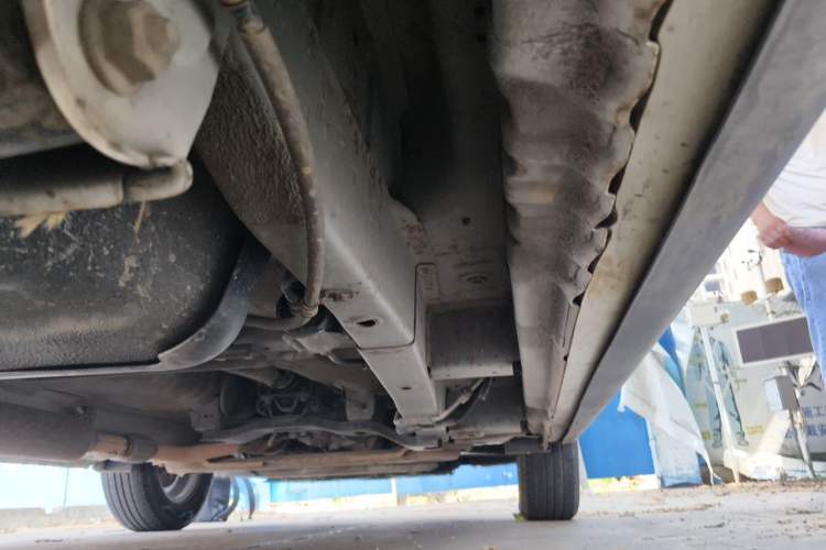 Used Wuling Hongguang 2013 1.5L S Comfort Model Chassis Rear Right