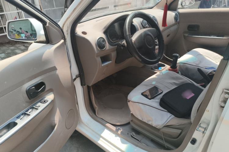 Used Wuling Hongguang 2013 1.5L Comfort Model Driver Seat