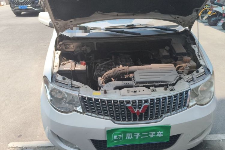 Used Wuling Hongguang 2013 1.5L Comfort Model Engine Bay Right