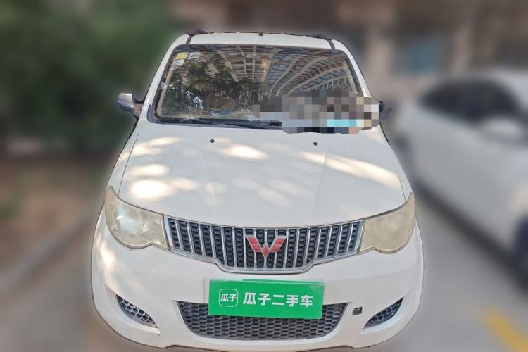 Used Wuling Hongguang 2013 1.5L Base Version Front