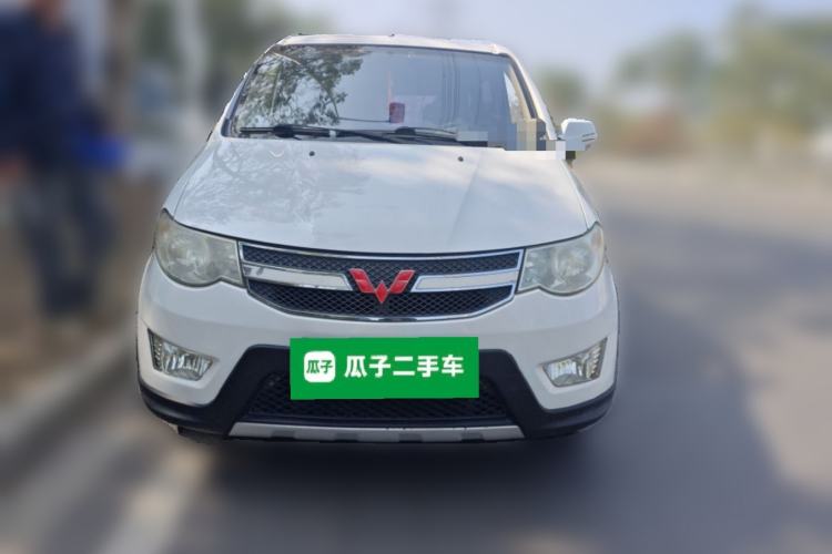 Used Wuling Hongguang 2013 1.5L S Comfort Model Front