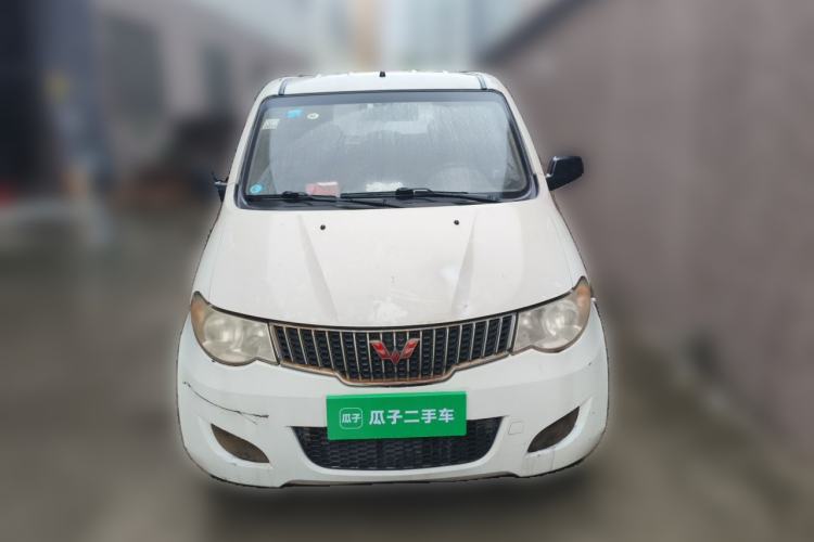 Used Wuling Hongguang 2013 1.5L Base Version Front