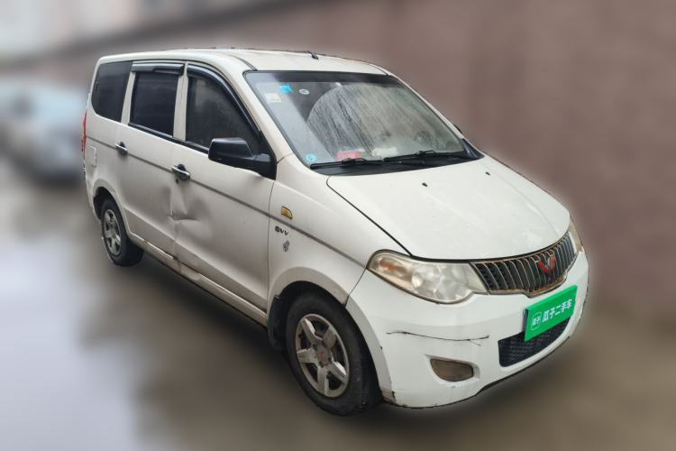 Used Wuling Hongguang 2013 1.5L Base Version Front Right 45 Deg
