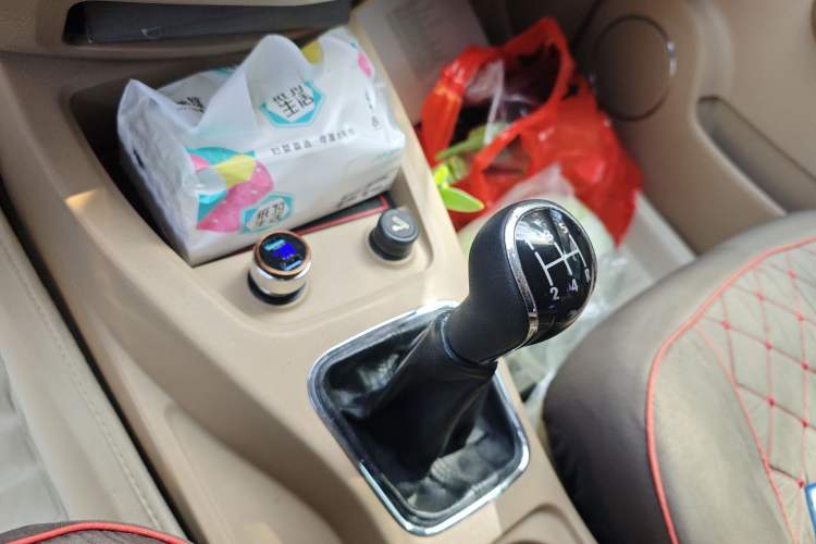 Used Wuling Hongguang 2013 1.5L S Comfort Model Gear Lever
