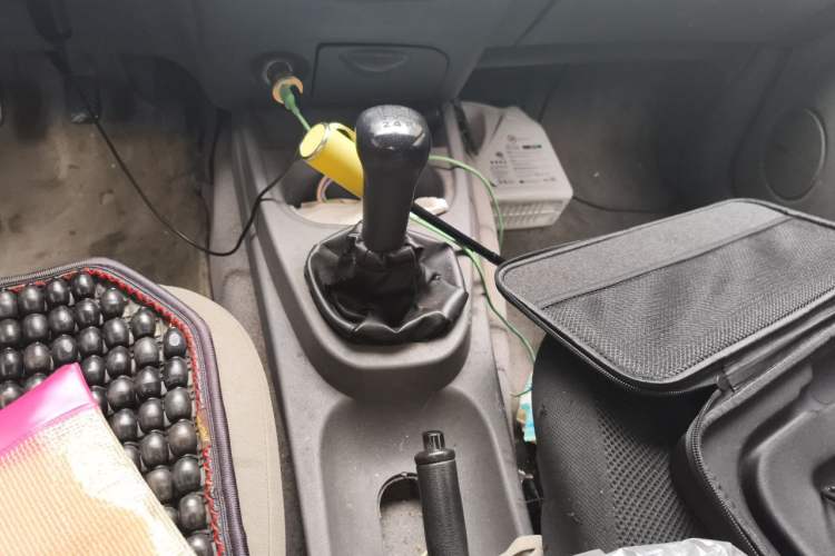 Used Wuling Hongguang 2013 1.5L Base Version Gear Lever