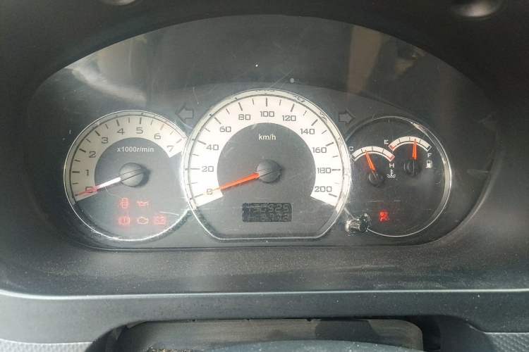 Used Wuling Hongguang 2013 1.5L S Luxury Model Instrument Cluster