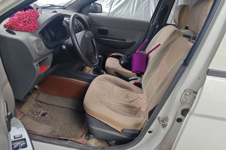 Used Wuling Hongguang 2013 1.5L Base Version Left Front Seat