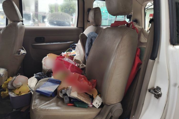 Used Wuling Hongguang 2013 1.5L Standard Version Left Rear Seat
