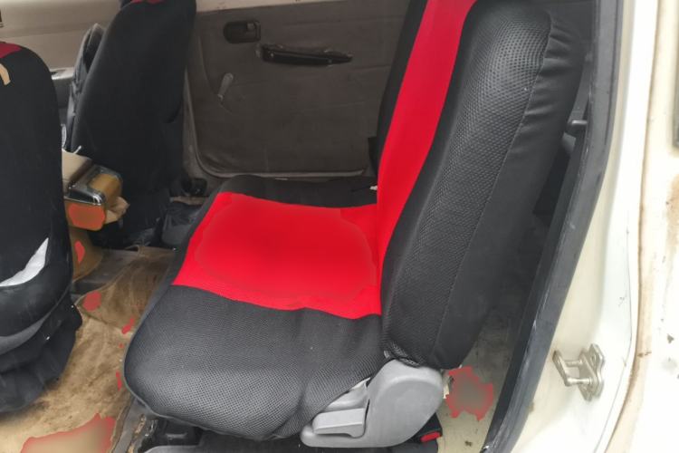 Used Wuling Hongguang 2013 1.5L Base Version Left Rear Seat