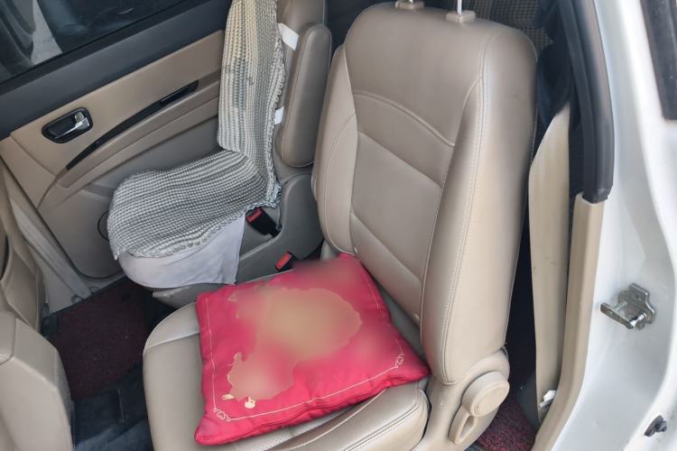 Used Wuling Hongguang 2013 1.5L S Comfort Model Left Rear Seat