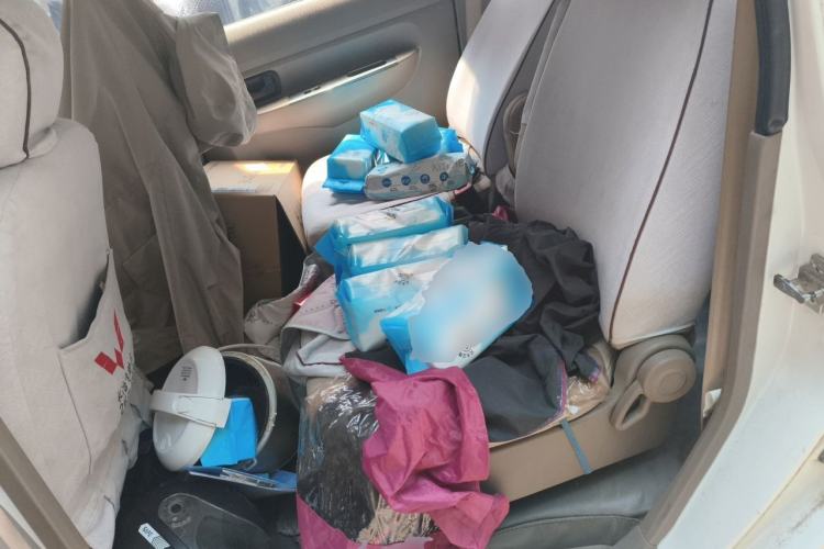 Used Wuling Hongguang 2013 1.5L Comfort Model Left Rear Seat