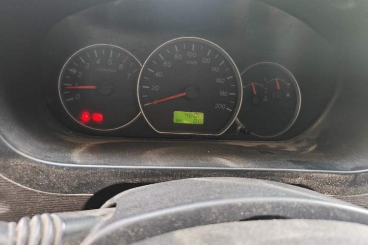Used Wuling Hongguang 2013 1.5L Base Version Odometer Close Up