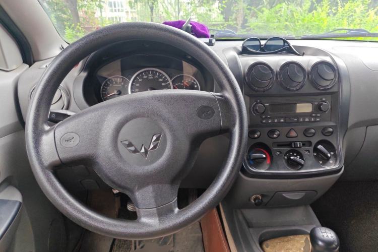 Used Wuling Hongguang 2013 1.5L Base Version Steering Wheel