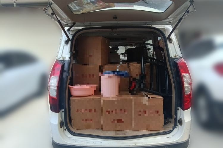 Used Wuling Hongguang 2013 1.5L S Luxury Model Trunk