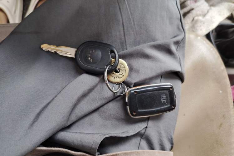 Used Wuling Hongguang 2013 1.5L Standard Version Vehicle Key