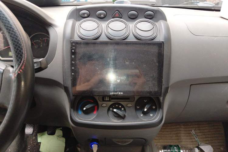 Used Wuling Hongguang 2013 1.5L Base Version Audio And AC Panel