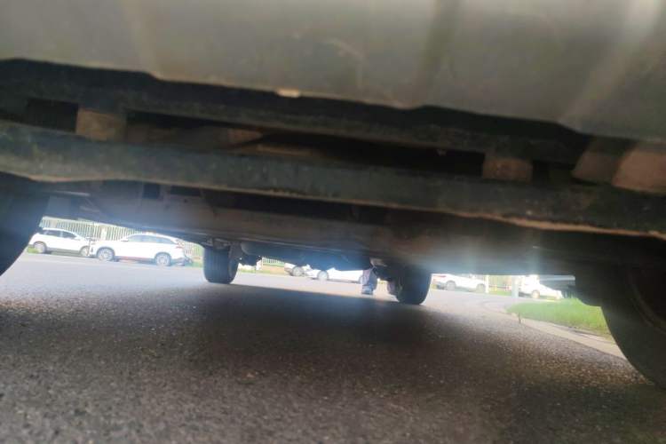 Used Wuling Hongguang 2013 1.5L S Comfort Model Chassis Front