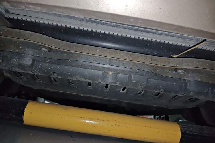 Used Wuling Hongguang 2013 1.5L Comfort Model Chassis Front