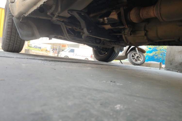 Used Wuling Hongguang 2013 1.2L S Comfort Model China IV Standard Chassis Front Left