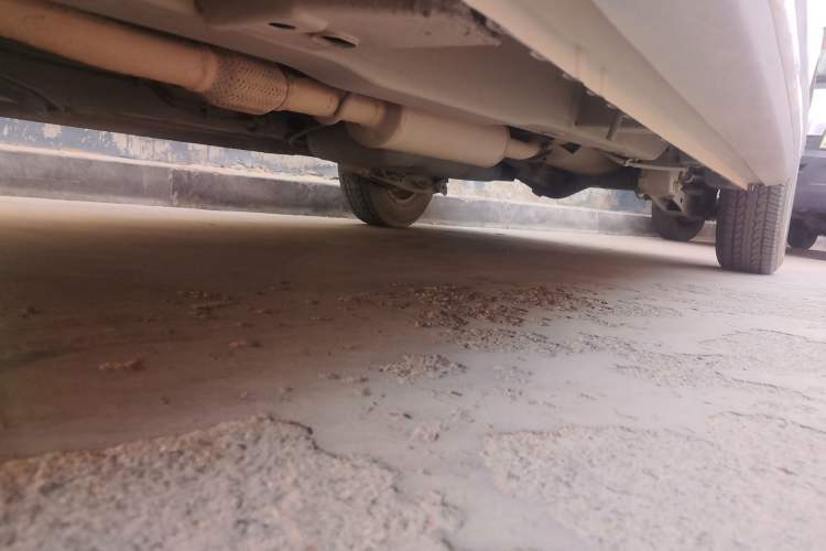 Used Wuling Hongguang 2013 1.2L S Comfort Model China IV Standard Chassis Front Left