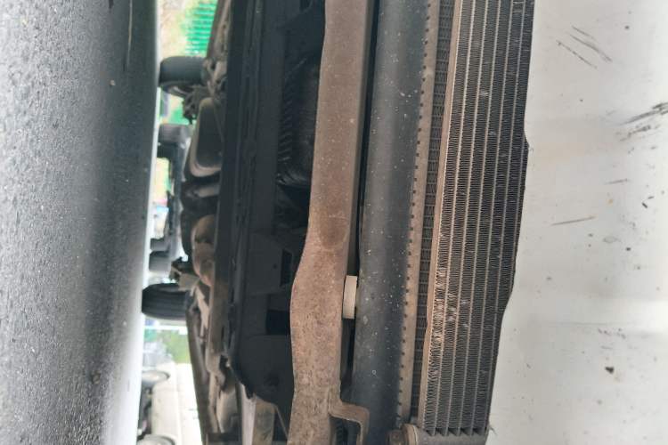 Used Wuling Hongguang 2013 1.5L S Luxury Model Chassis Front