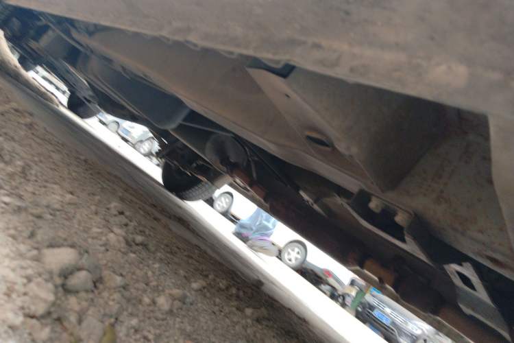 Used Wuling Hongguang 2013 1.5L Base Version Chassis Front Right