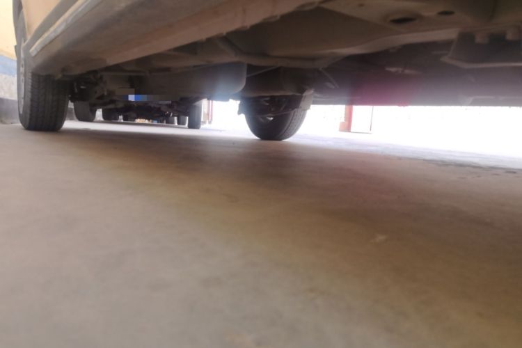 Used Wuling Hongguang 2013 1.2L S Comfort Model China IV Standard Chassis Front Right