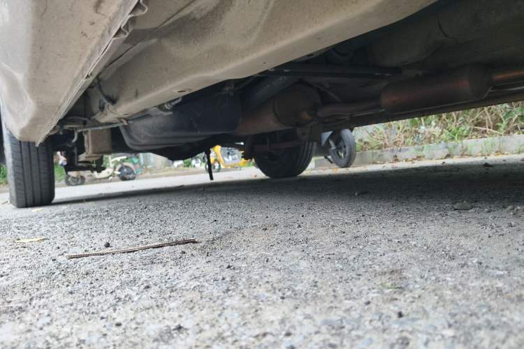Used Wuling Hongguang 2013 1.5L Base Version Chassis Front Right